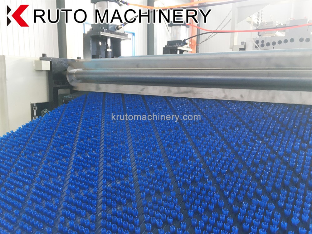 900mm Width Grass Turf Sheet Machinery M1